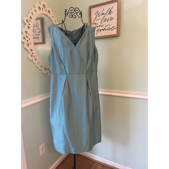 TALBOTS  Dress Women’s 16 Blue Raw Silk Sheath Sleeveless NEW Wedding Cocktail - Picture 1 of 9